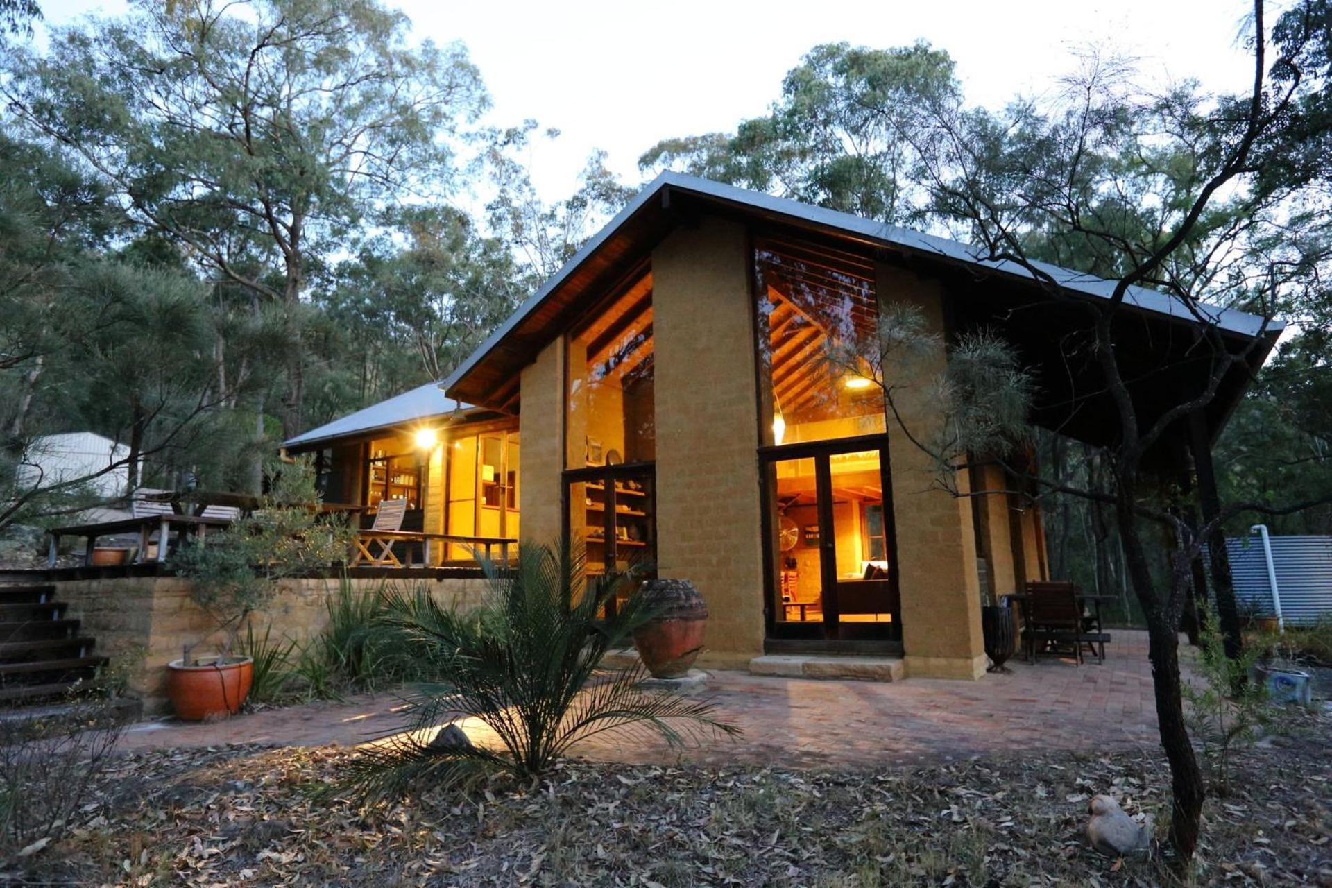 Corymbia Cottage Brokes Secluded Escape For Max 4 Eksteriør billede